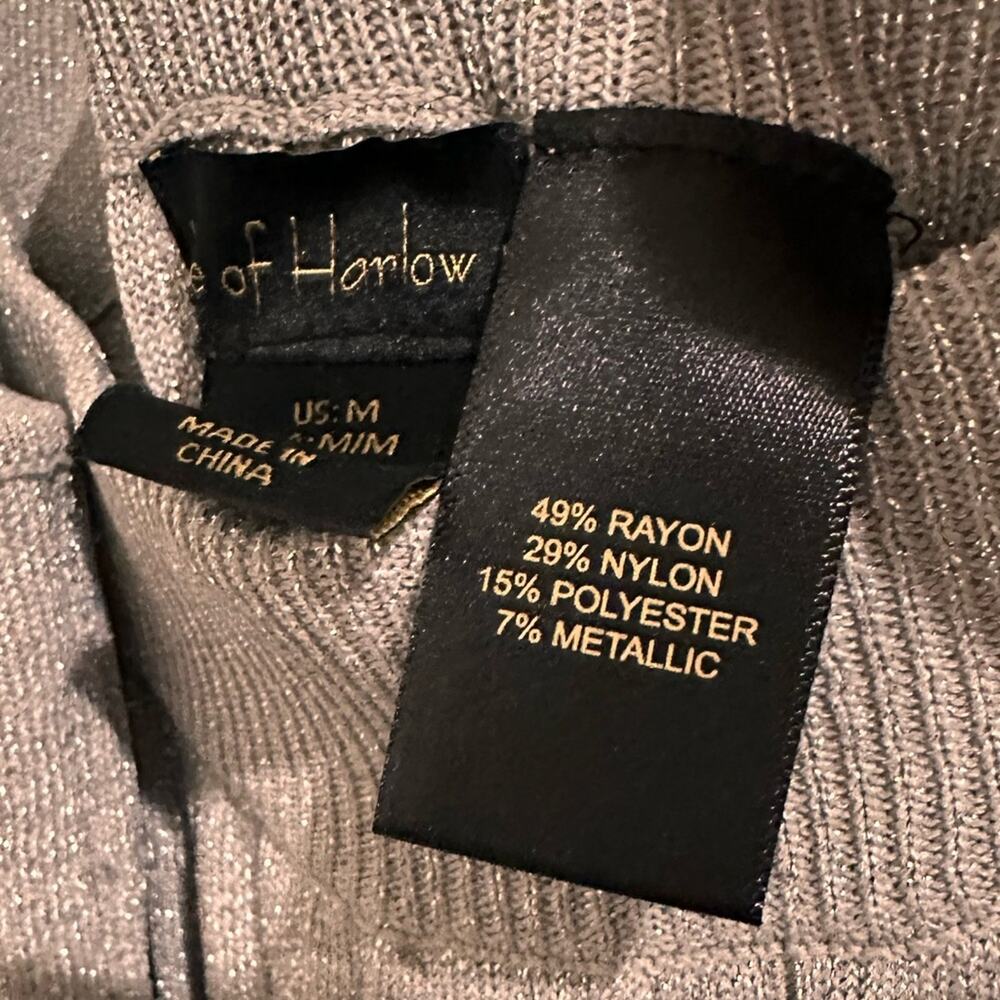 2PC. House of Harlow 1960 Silver Shimmer Ribbed Flared Pants and Tank Set, M - Picture 9 of 10